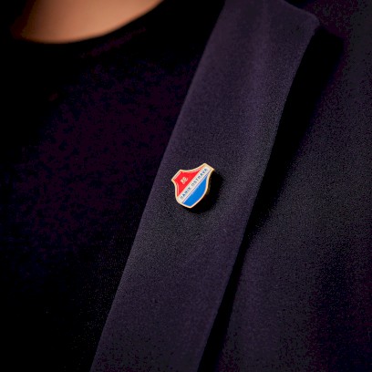 3697-odznak jehla uv